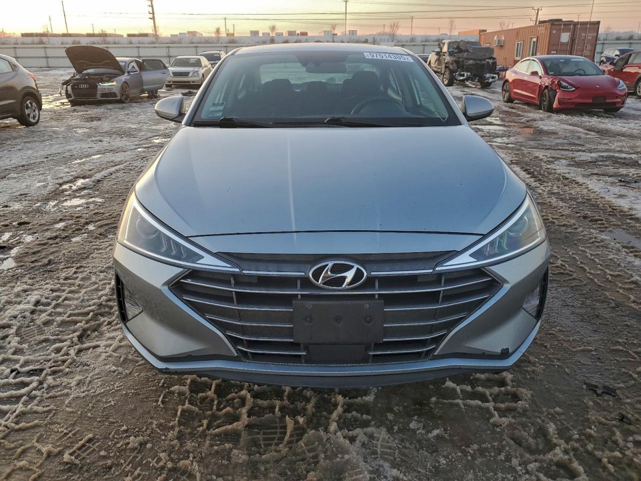 2020 HYUNDAI ELANTRA SEL photo 9