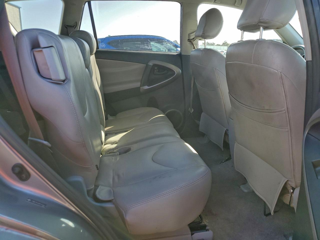 2008 TOYOTA RAV4 photo 11