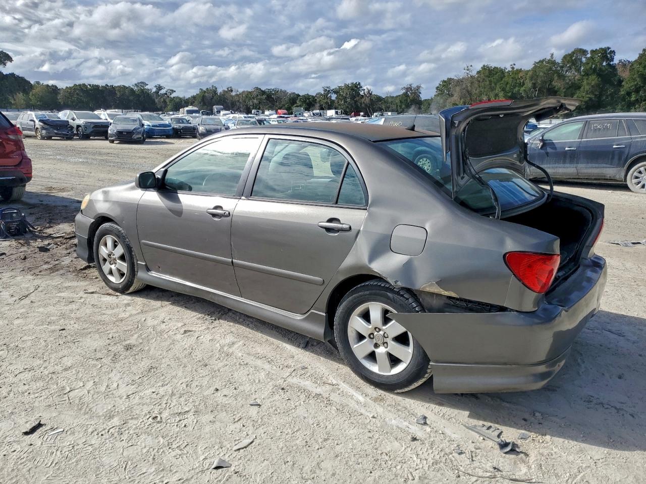 2007 TOYOTA COROLLA CE photo 2