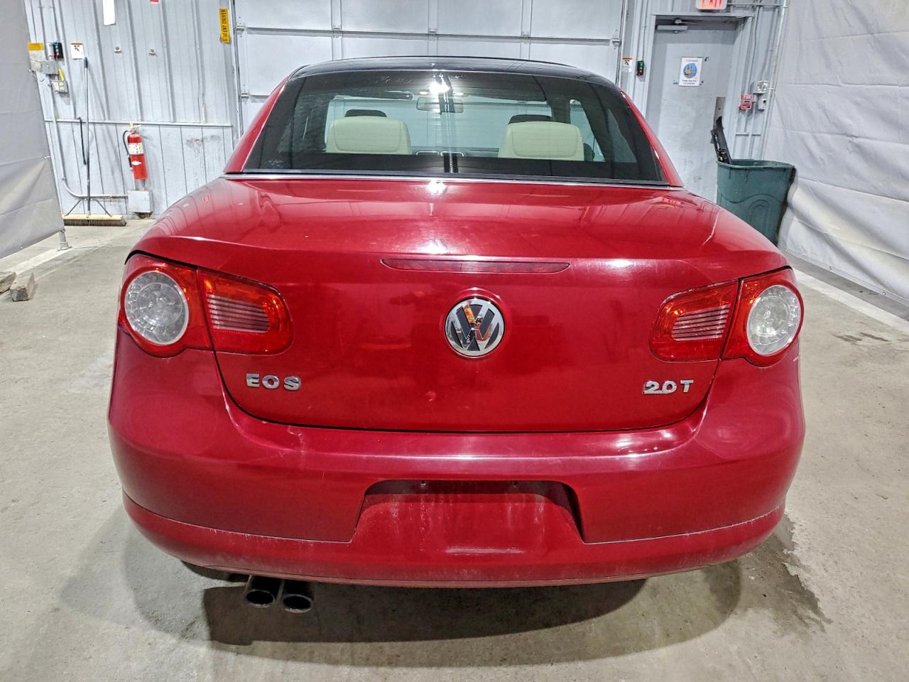 2007 VOLKSWAGEN EOS 2.0T photo 6