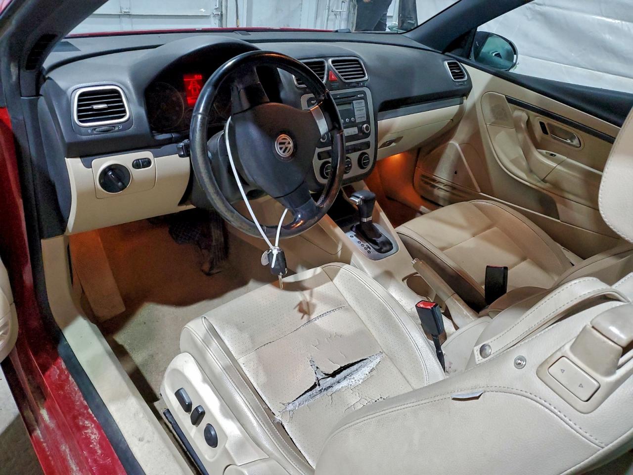 2007 VOLKSWAGEN EOS 2.0T photo 8