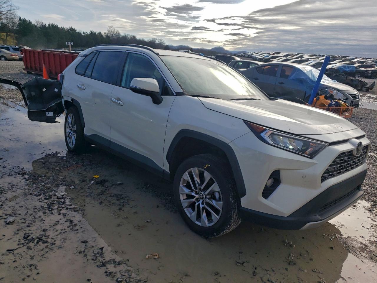 2021 TOYOTA RAV4 LIMITED photo 4