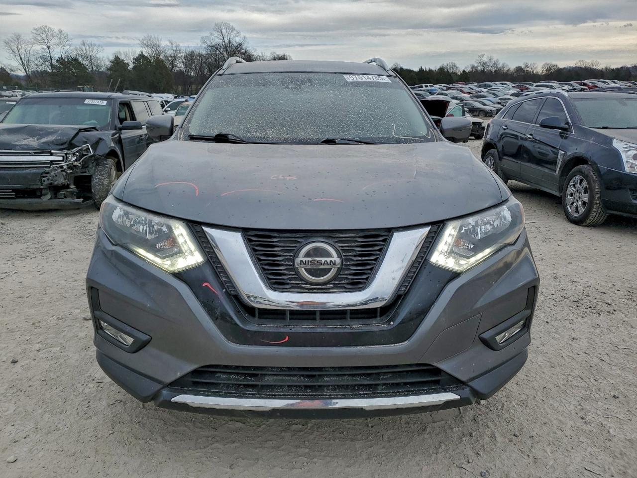 2018 NISSAN ROGUE S photo 9