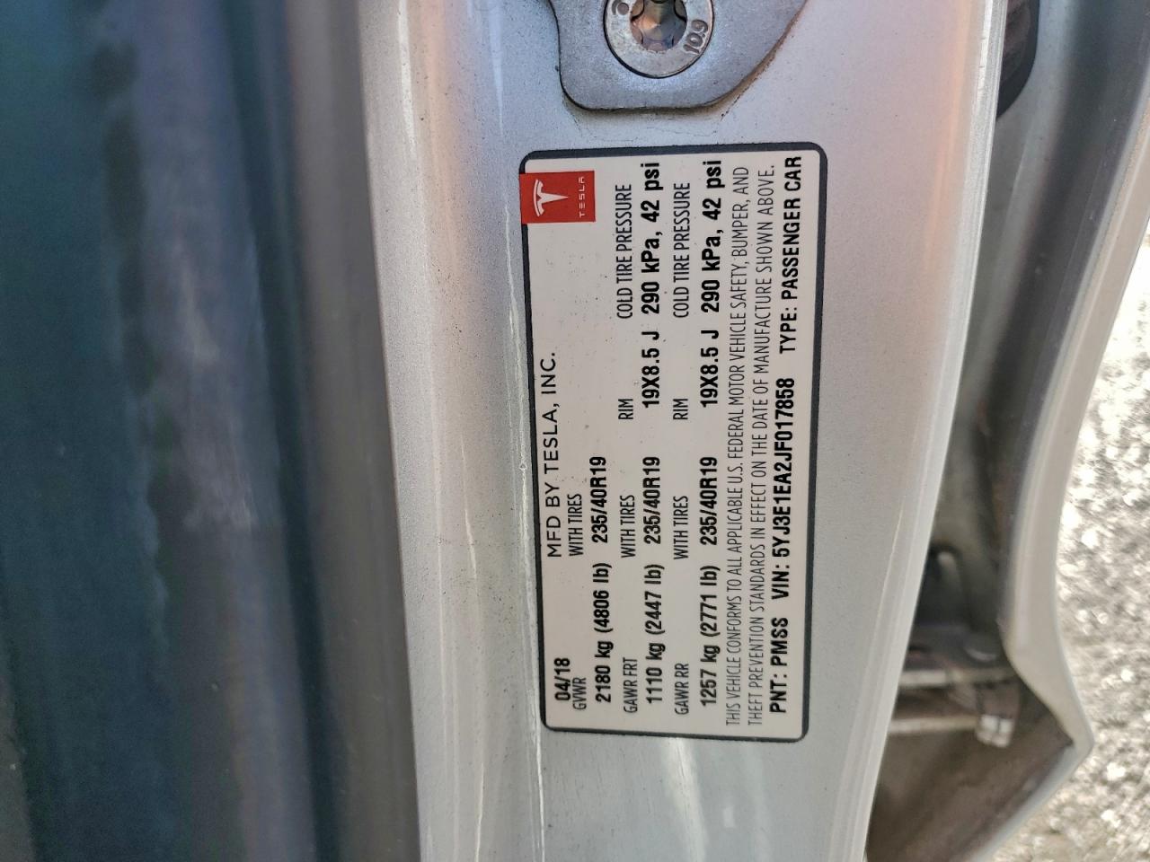 2018 TESLA MODEL 3 photo 12