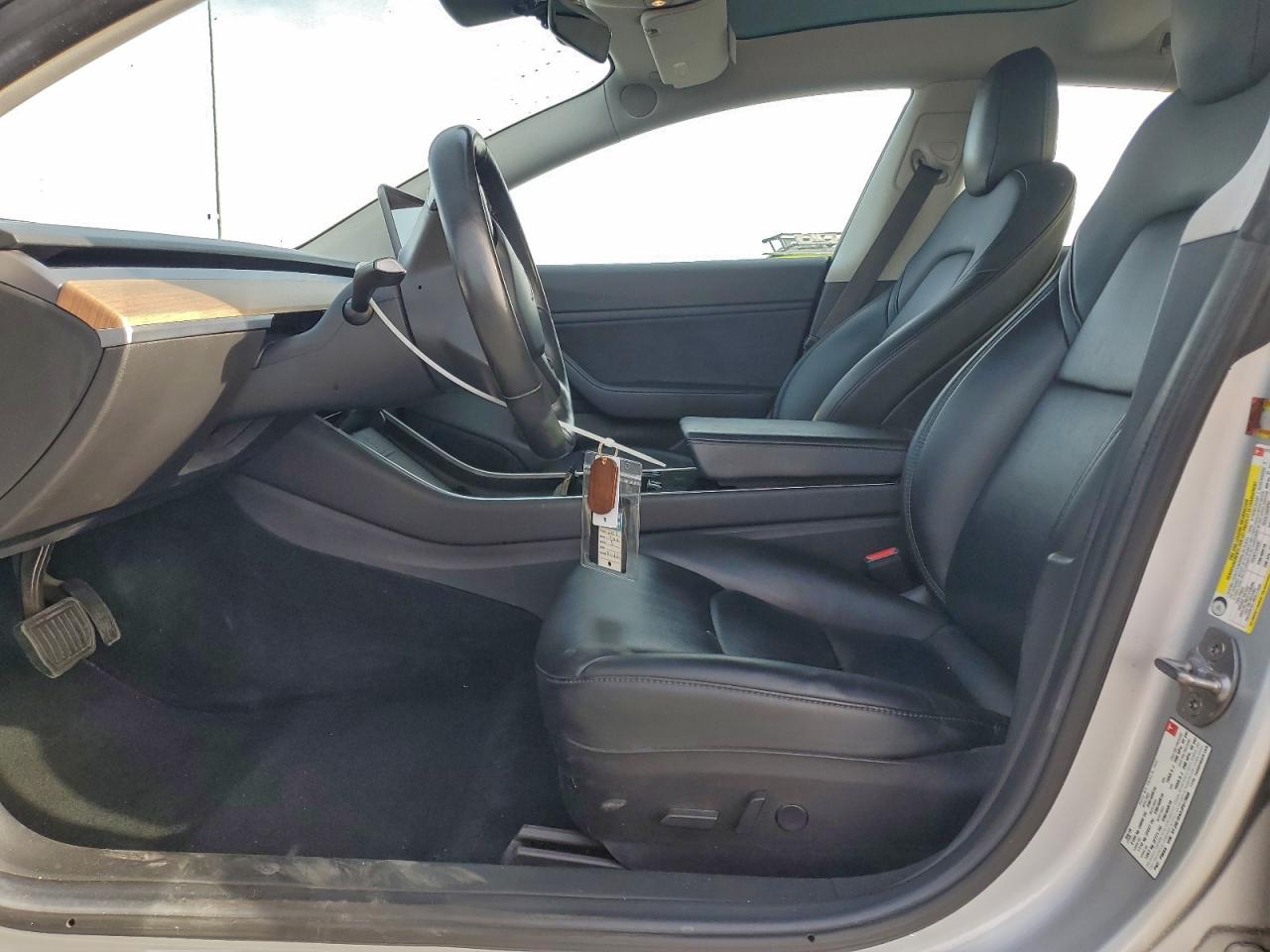 2018 TESLA MODEL 3 photo 7