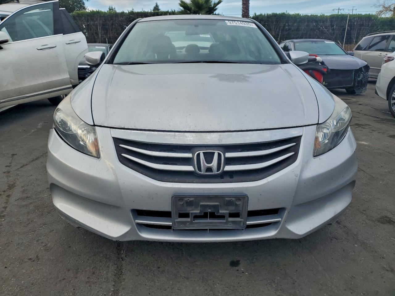 2012 HONDA ACCORD LX photo 5