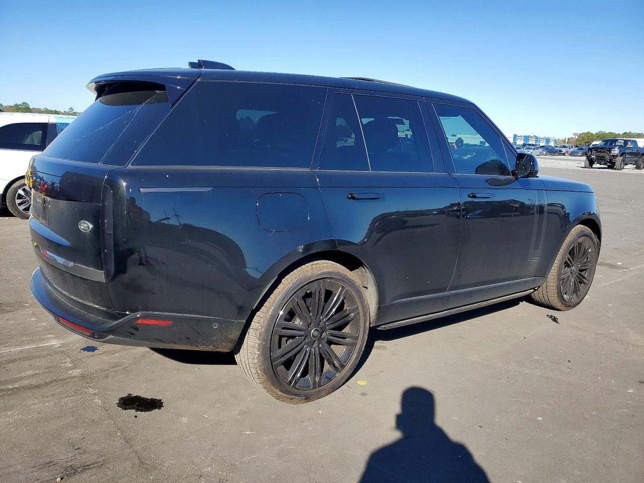 2023 LAND ROVER RANGE ROVER AUTOBIOGRAPHY photo 3