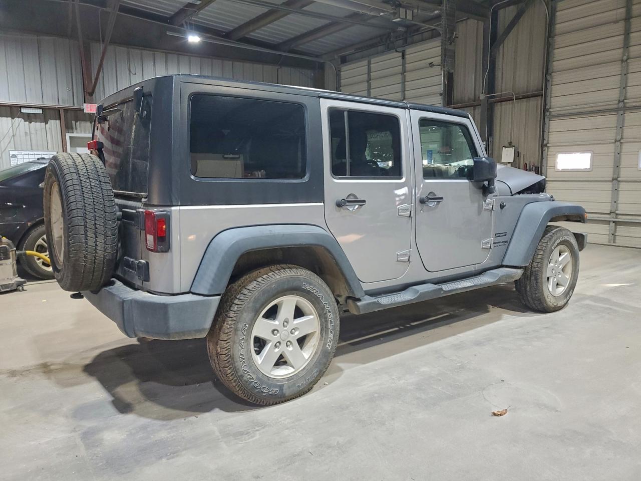 2018 JEEP WRANGLER UNLIMITED SPORT photo 3