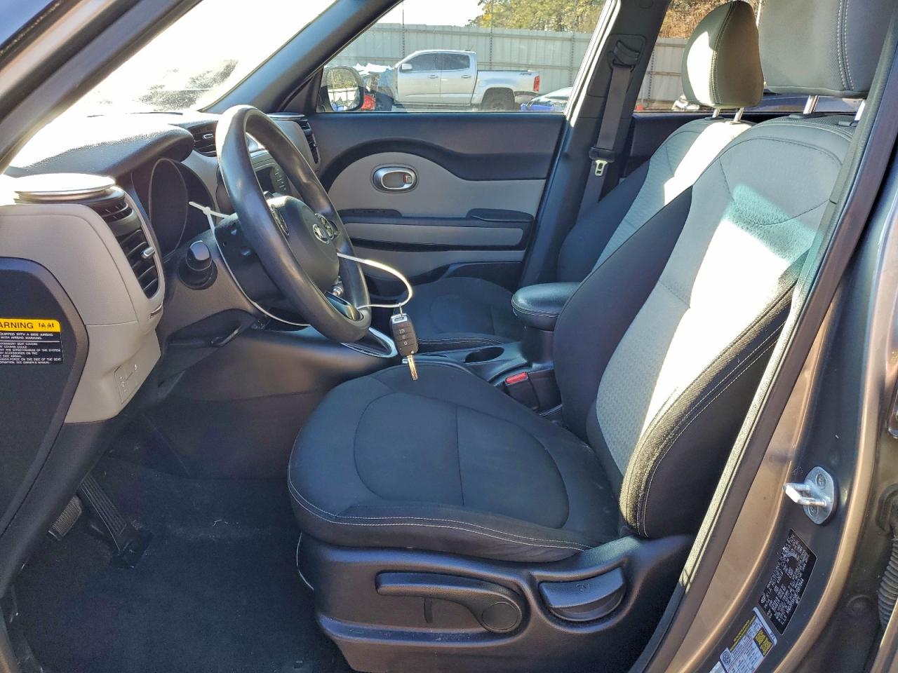 2014 KIA SOUL + photo 13
