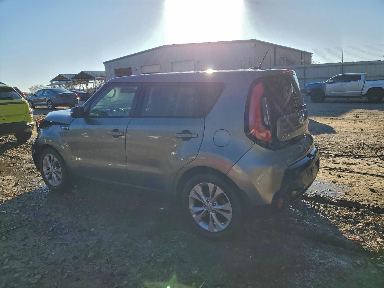 2014 KIA SOUL + photo 3