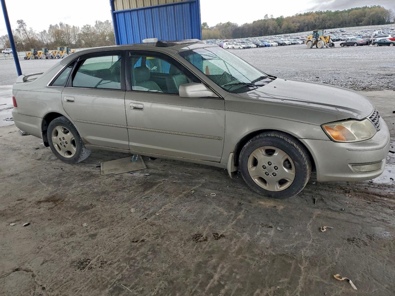 2004 TOYOTA AVALON XL photo 4