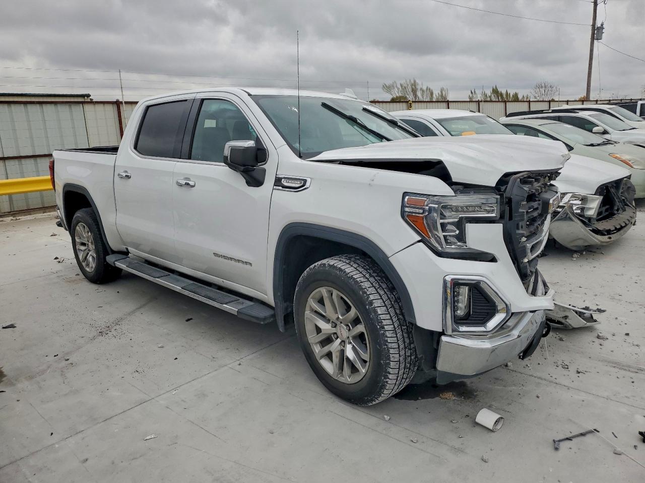 2020 GMC SIERRA C1500 SLT photo 4