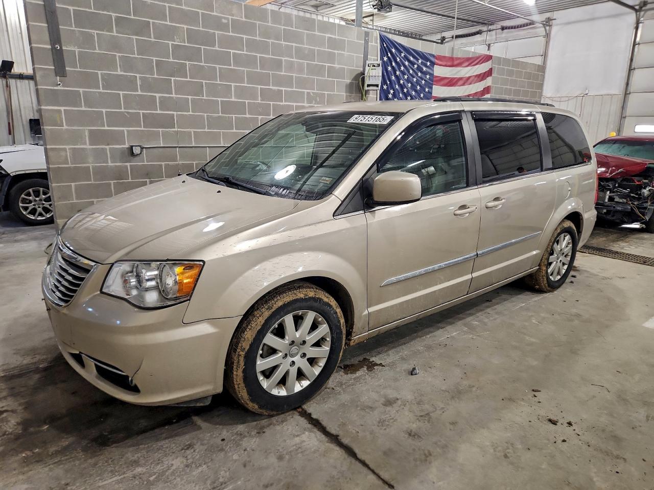 2015 CHRYSLER TOWN & COUNTRY