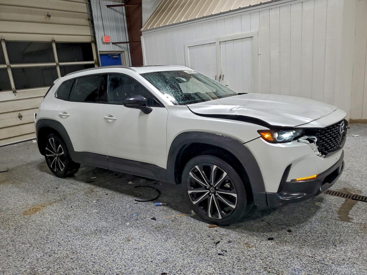 2025 MAZDA CX-50 PREMIUM PLUS photo 4