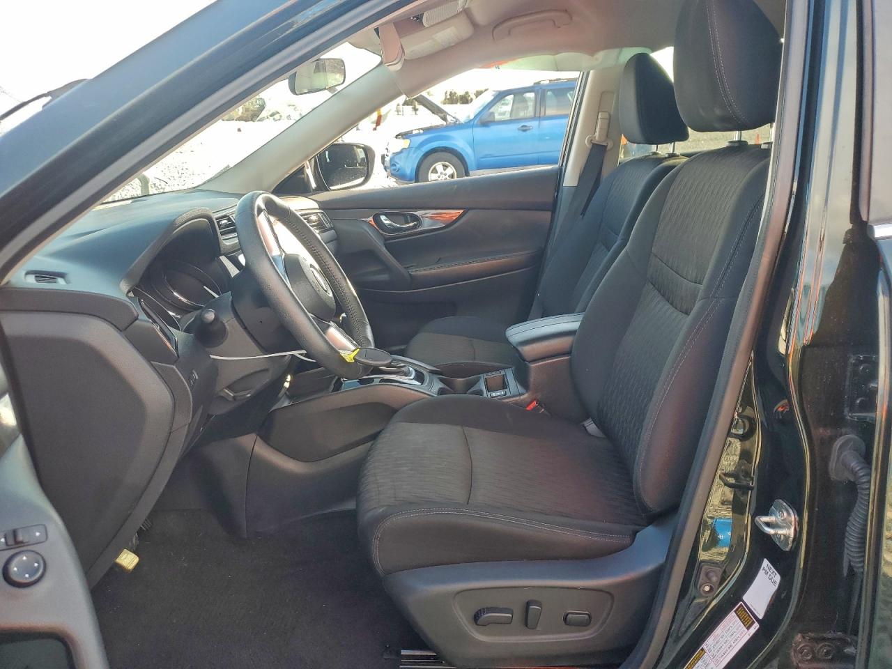 2020 NISSAN ROGUE S photo 7