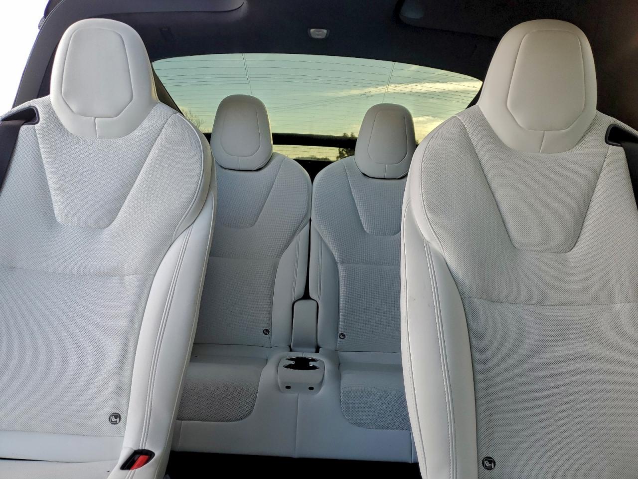2026 TESLA MODEL X photo 19