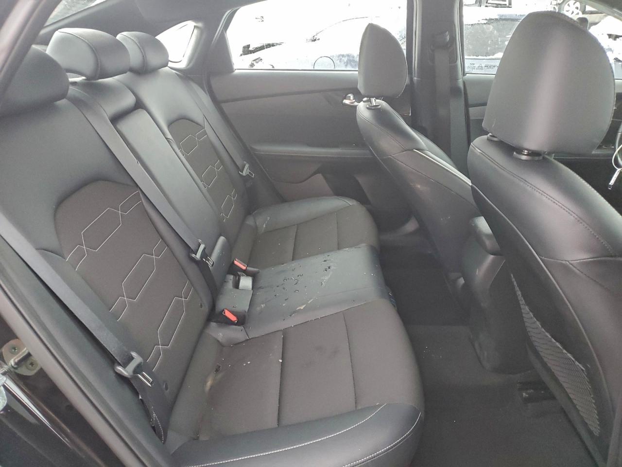 2023 KIA FORTE GT LINE photo 10