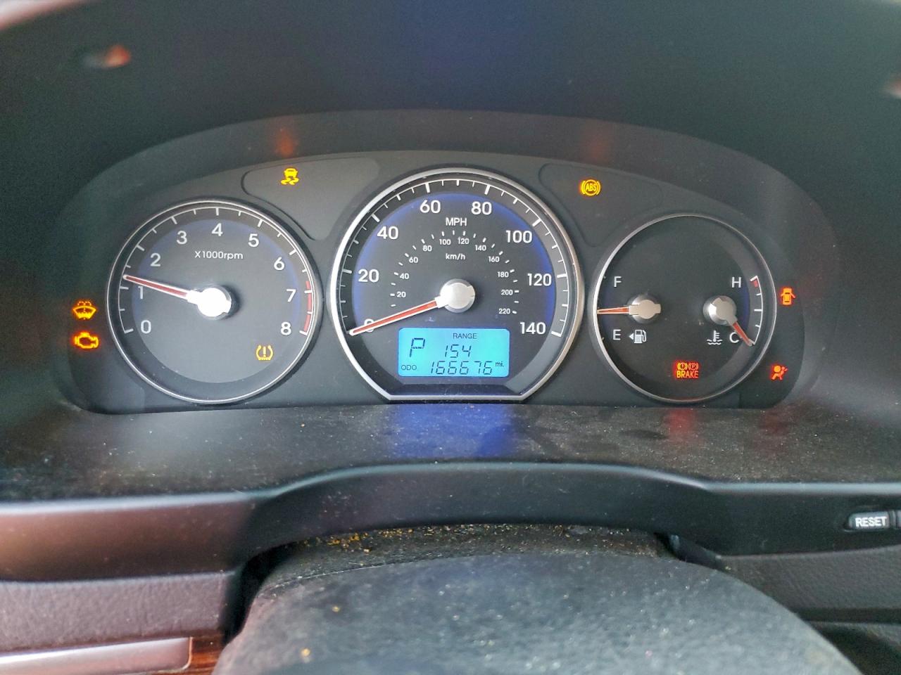 2010 HYUNDAI SANTA FE photo 9