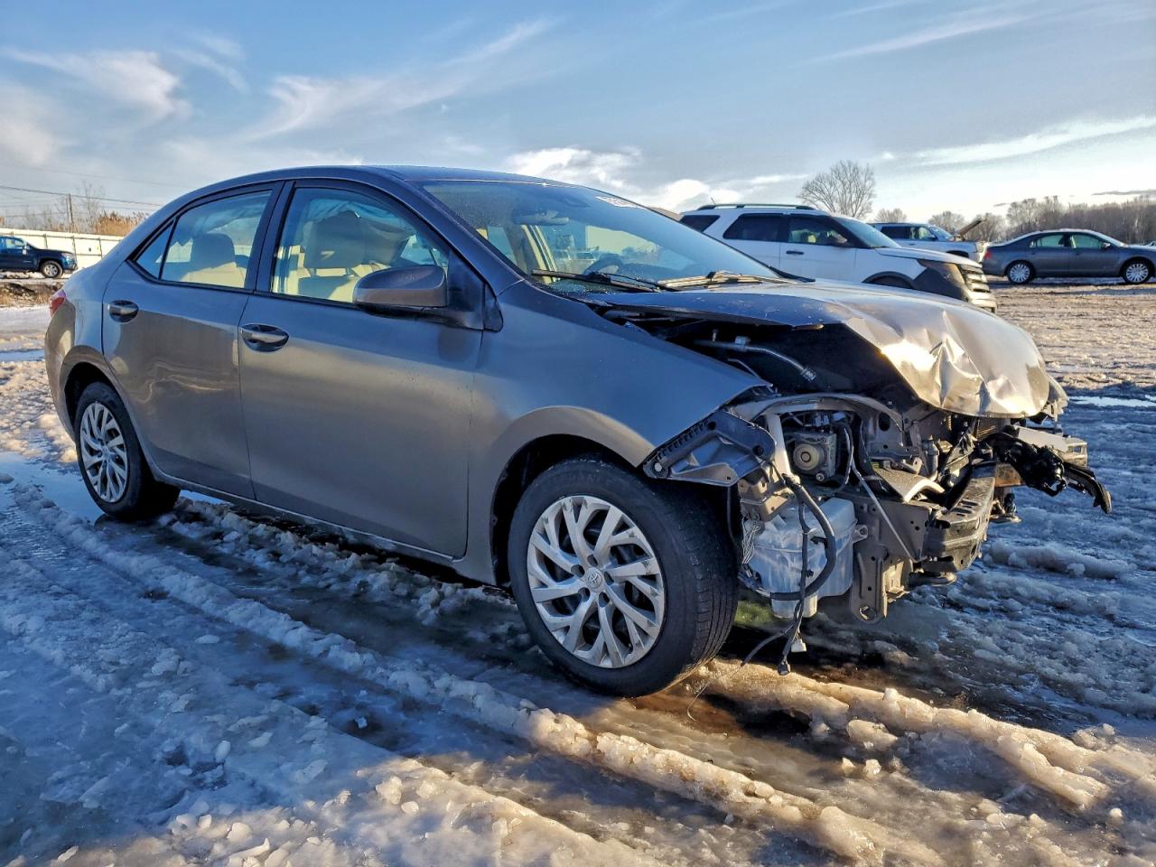 2018 TOYOTA COROLLA L photo 4
