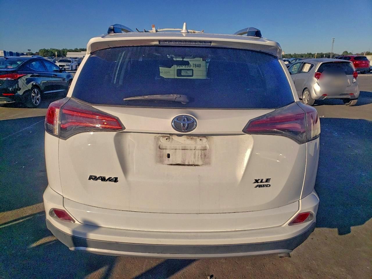 2016 TOYOTA RAV 4 photo 6