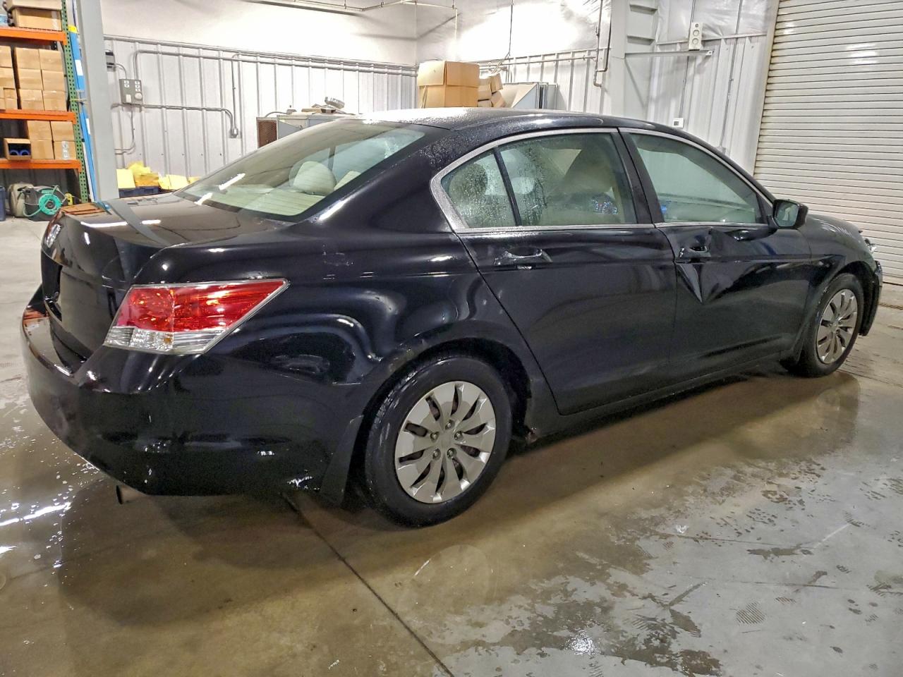 2010 HONDA ACCORD LX photo 3