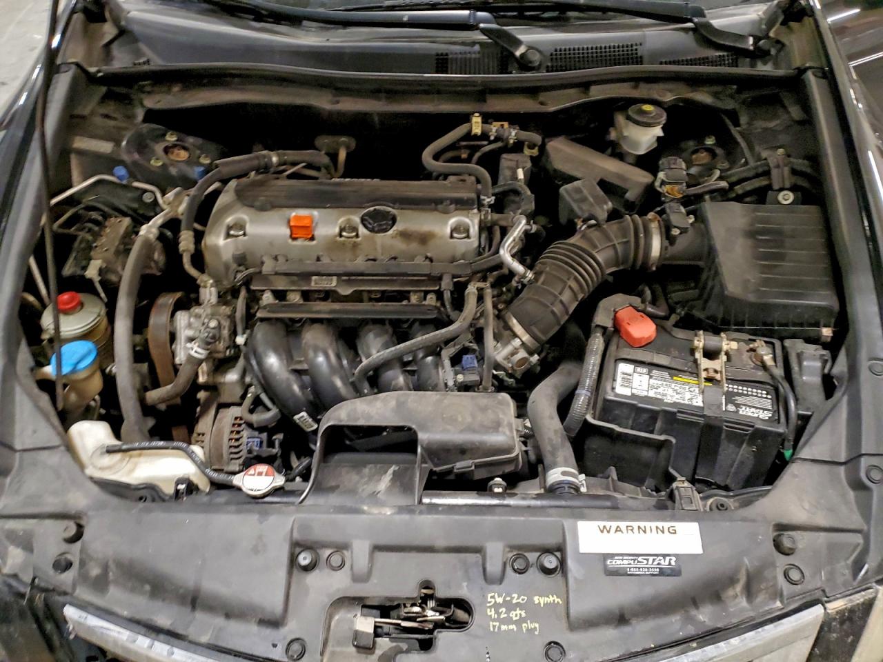 2010 HONDA ACCORD LX photo 11