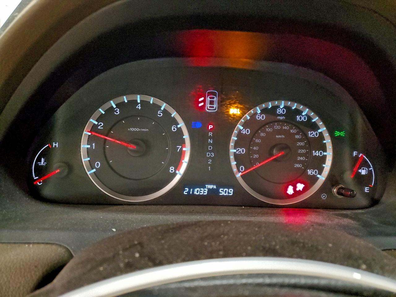2010 HONDA ACCORD LX photo 9