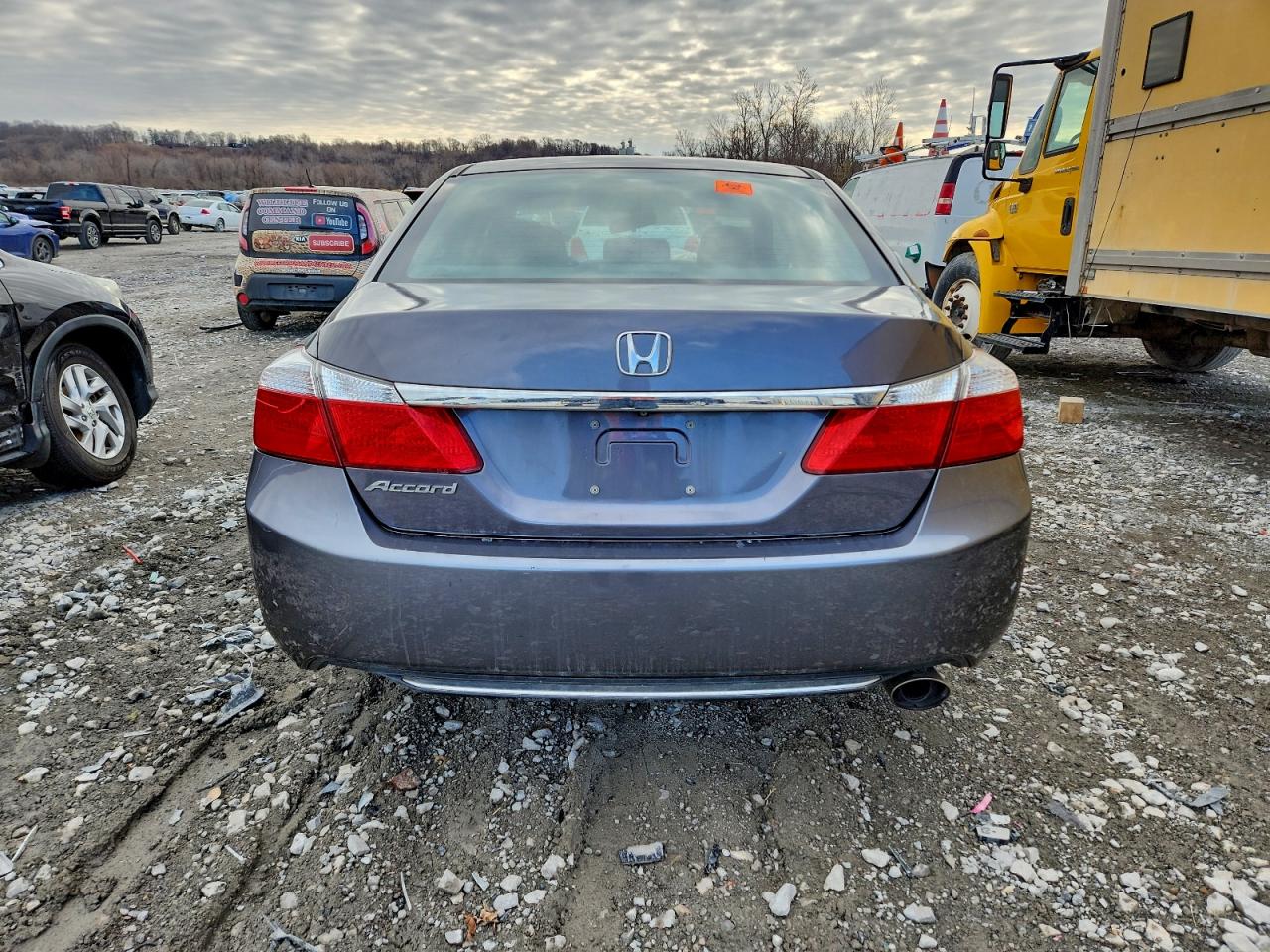 2015 HONDA ACCORD LX photo 6