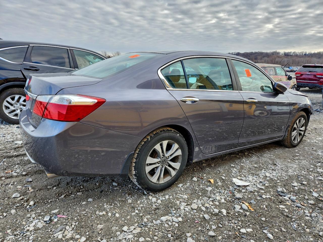 2015 HONDA ACCORD LX photo 3