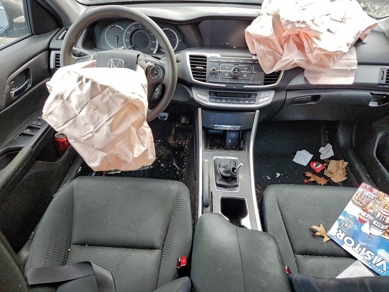2015 HONDA ACCORD LX photo 8
