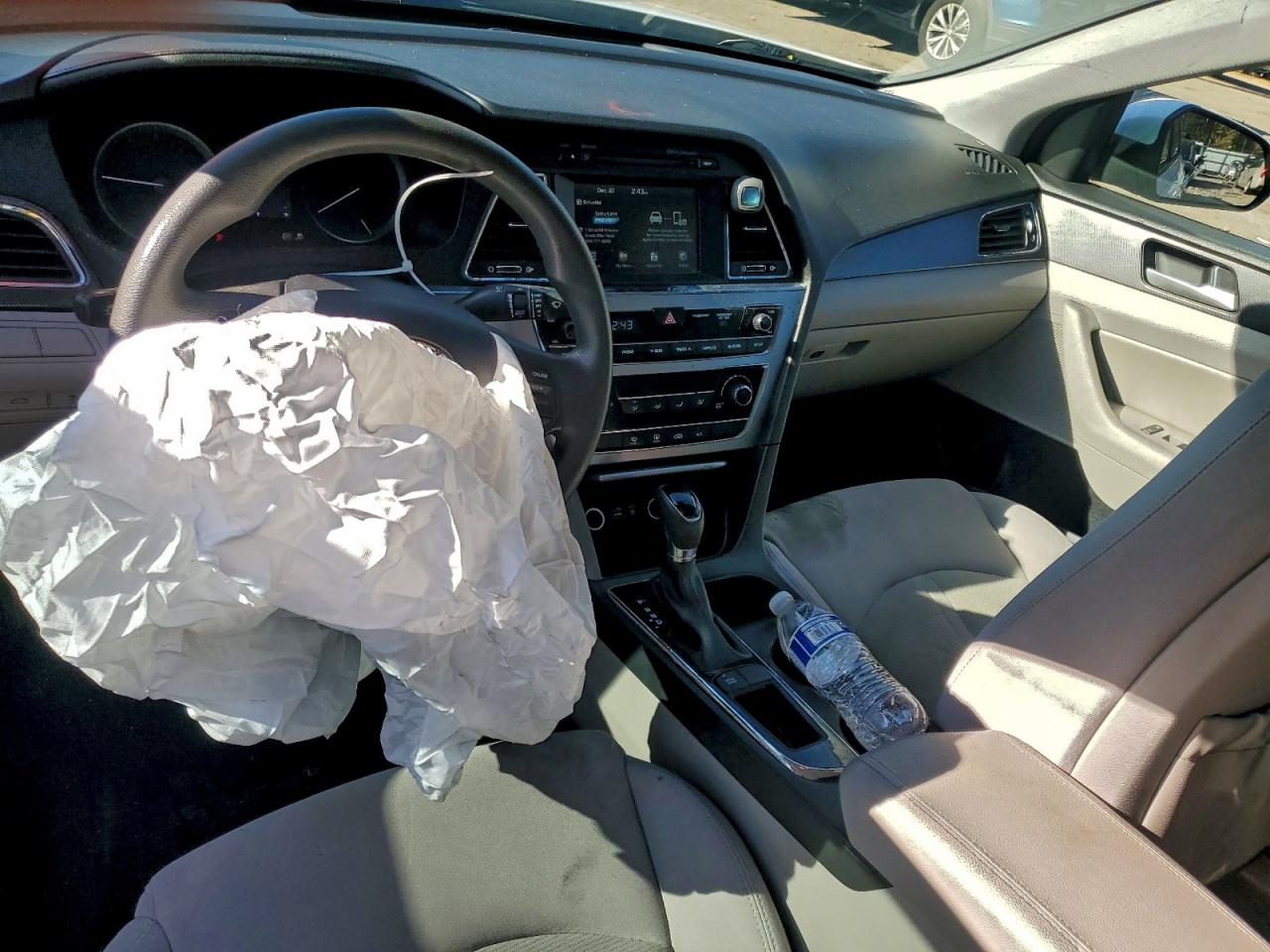 2017 HYUNDAI SONATA SPORT photo 8