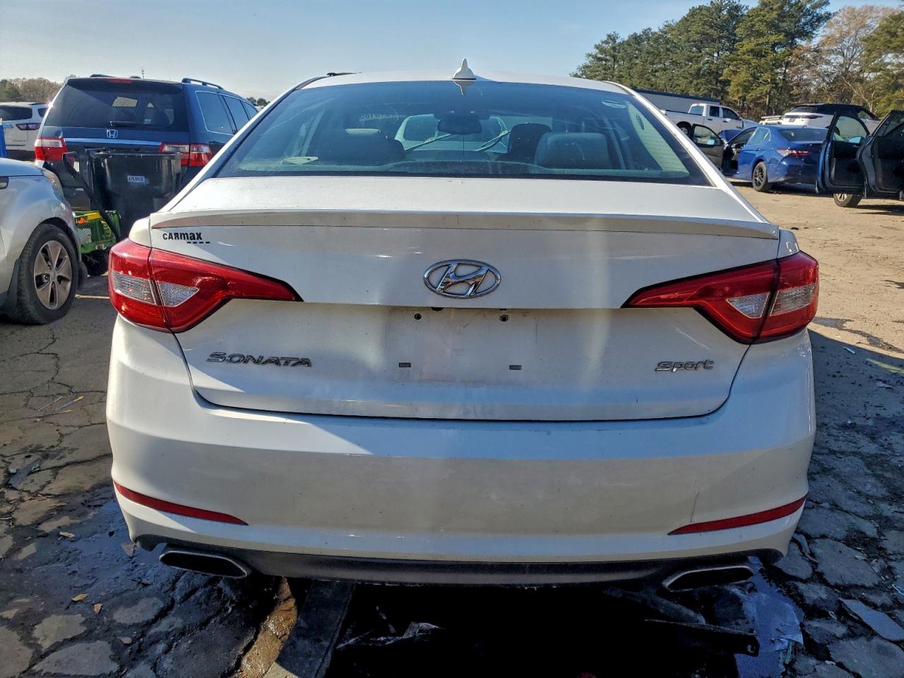 2017 HYUNDAI SONATA SPORT photo 6