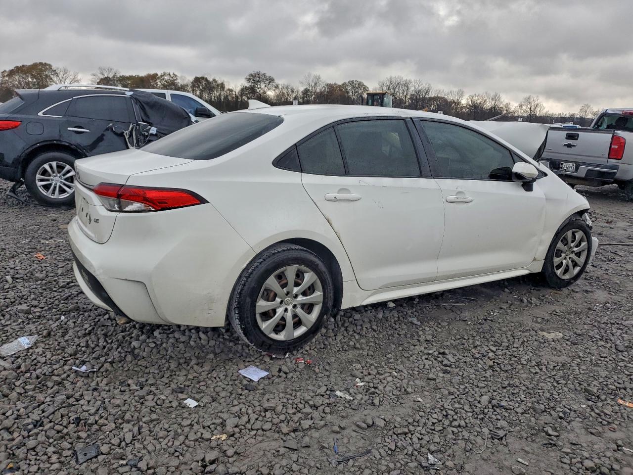 2020 TOYOTA COROLLA LE photo 3