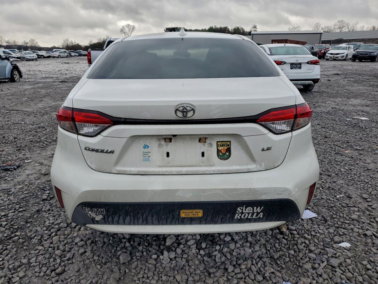 2020 TOYOTA COROLLA LE photo 6