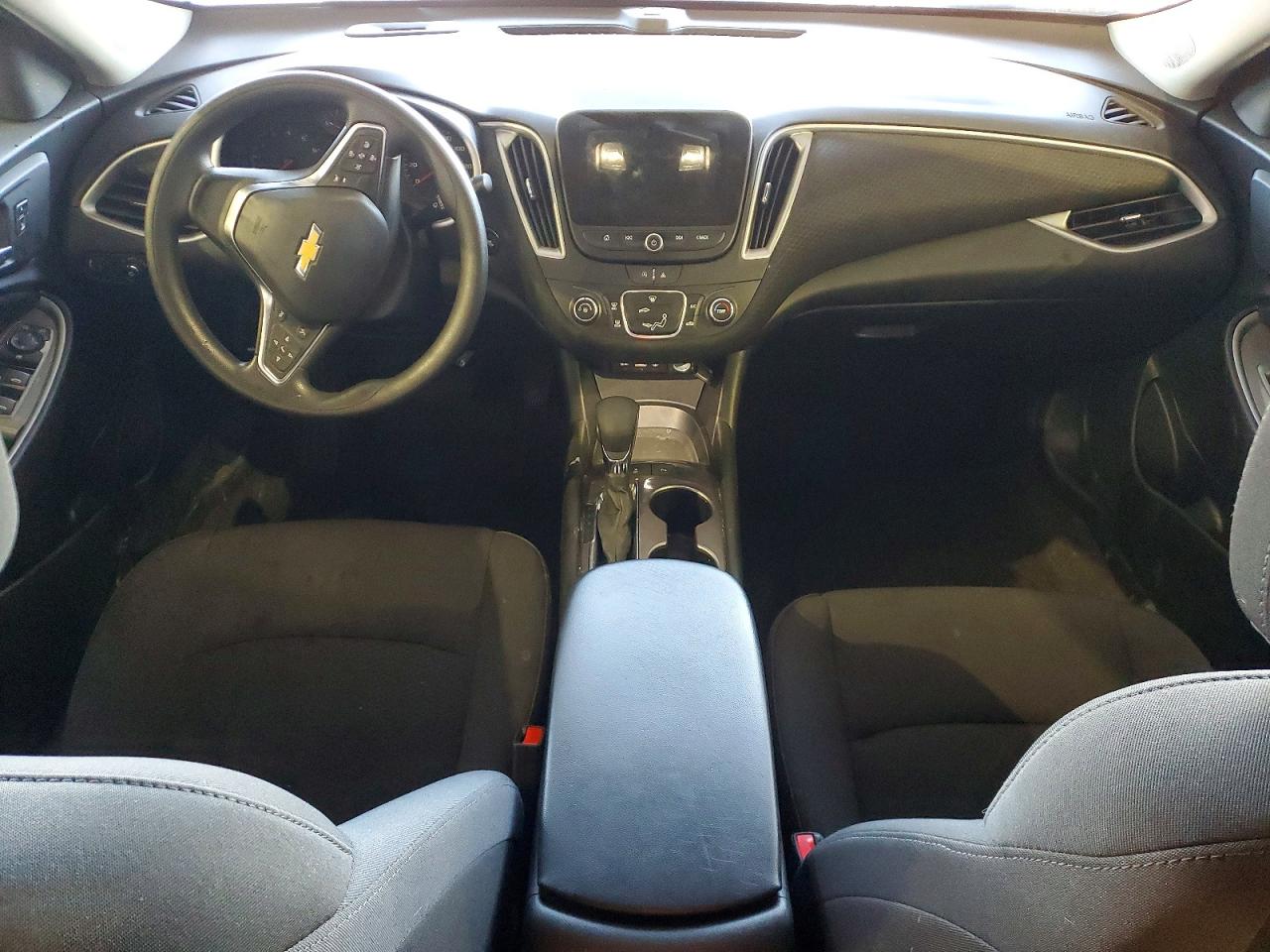 2025 CHEVROLET MALIBU LS photo 8