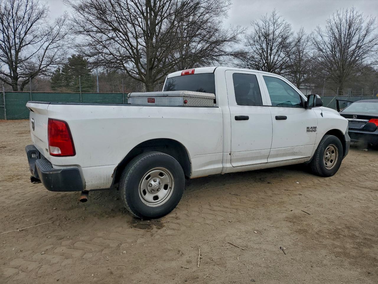 2018 RAM 1500 ST photo 3