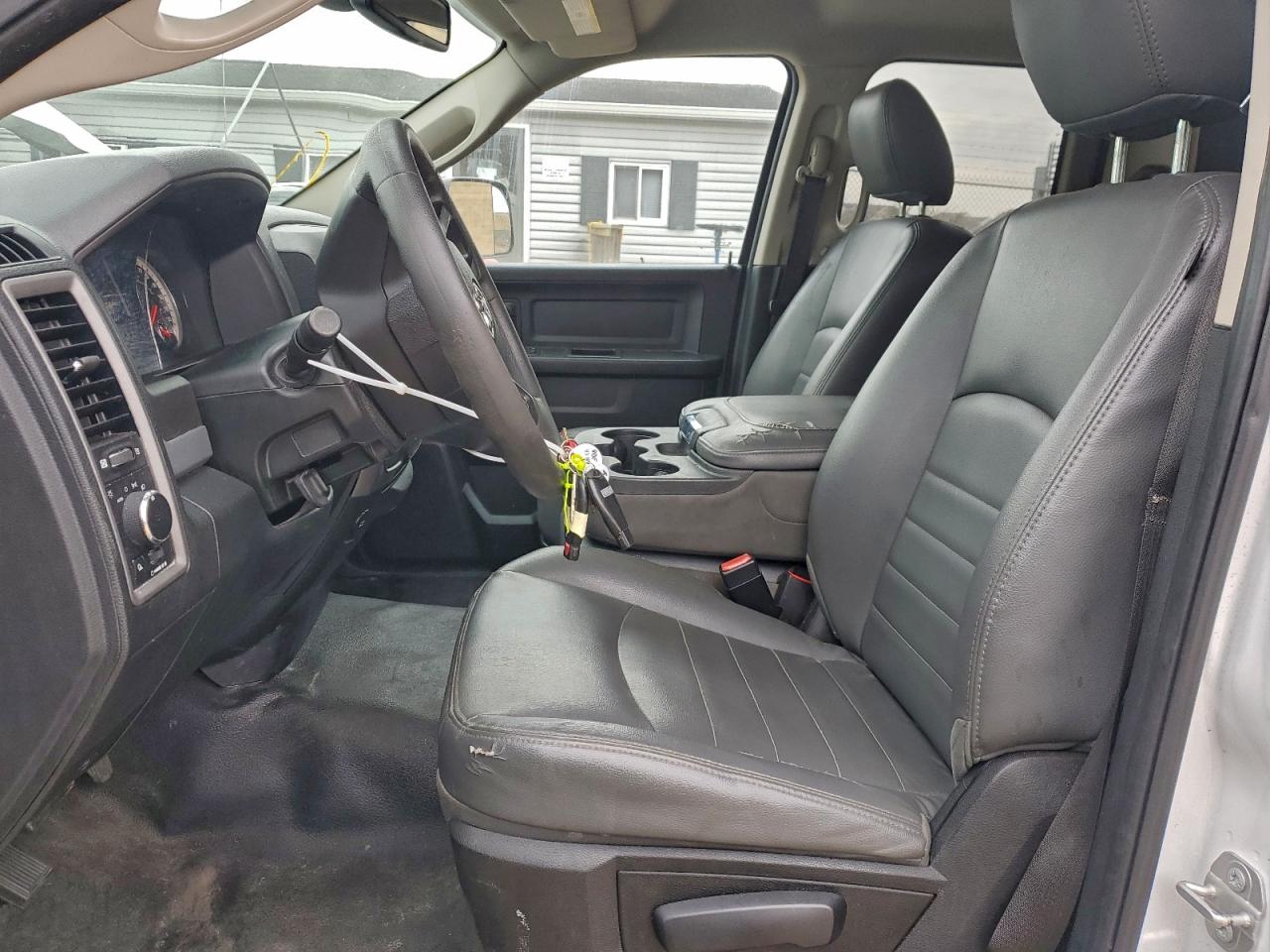 2018 RAM 1500 ST photo 7