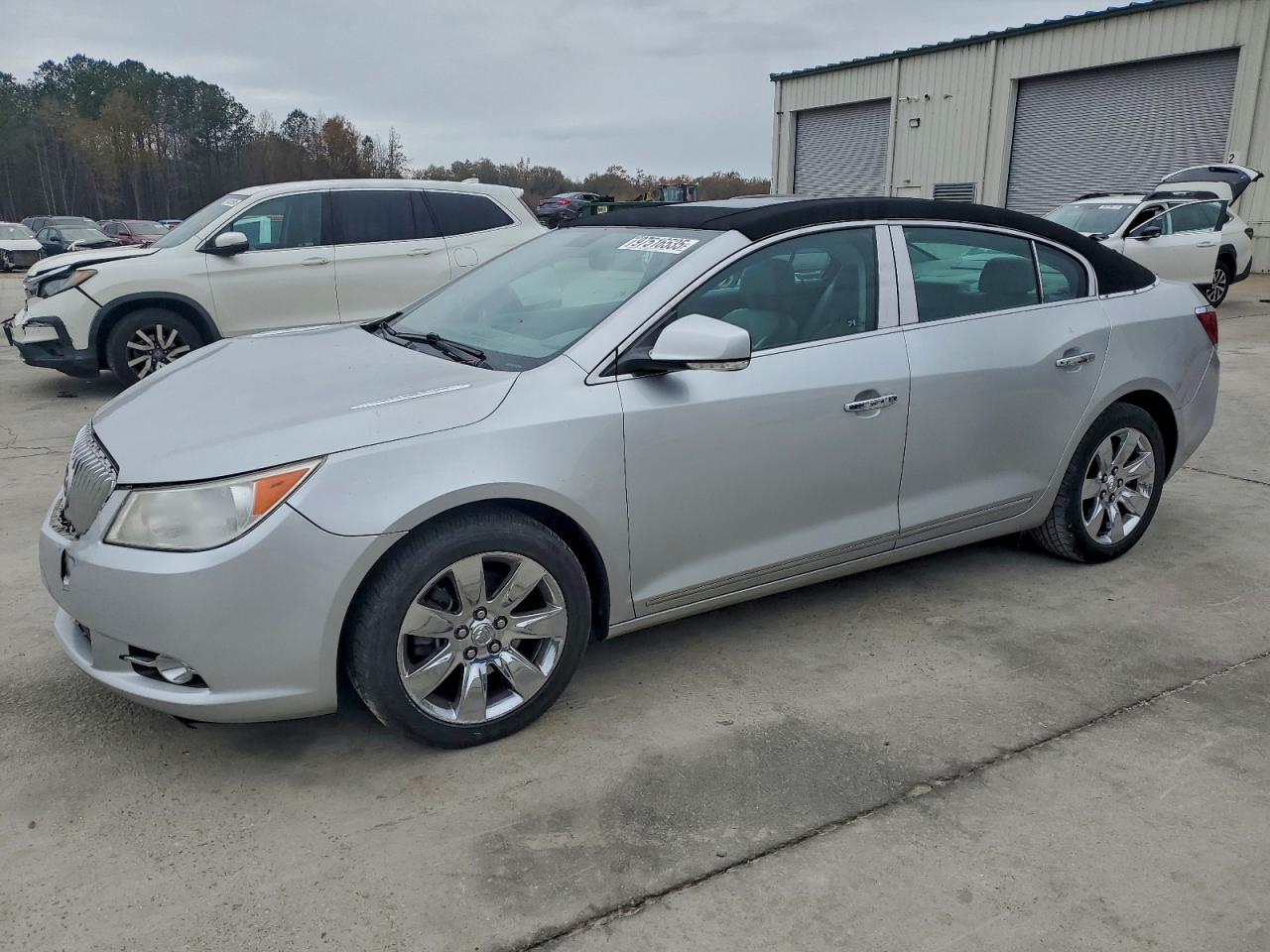 2011 BUICK LACROSSE