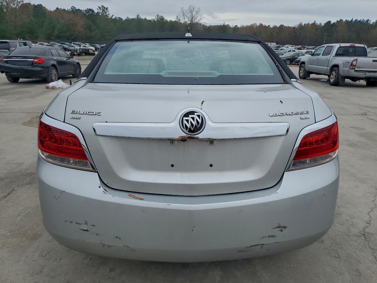2011 BUICK LACROSSE CXL photo 6