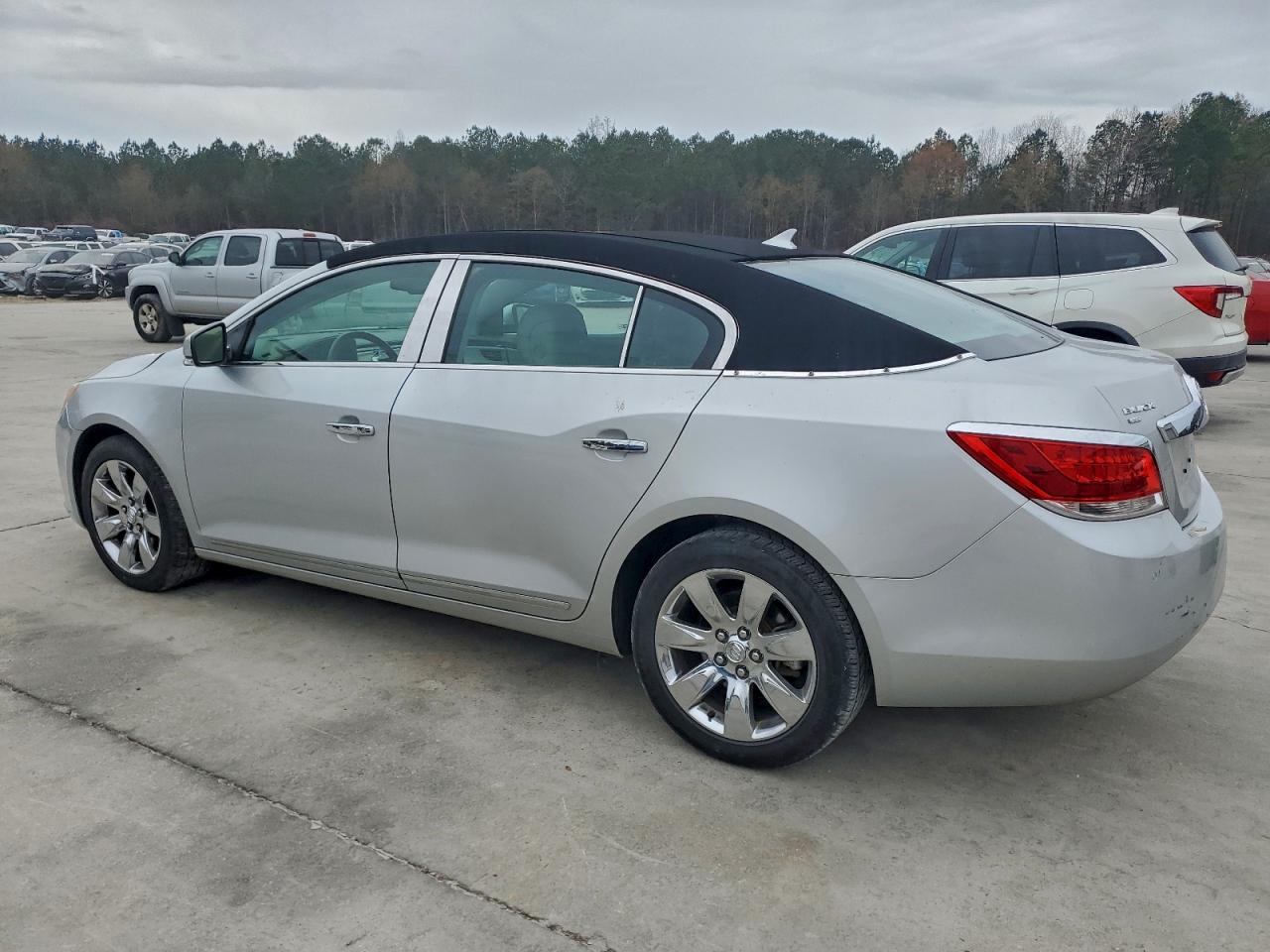 2011 BUICK LACROSSE CXL photo 2