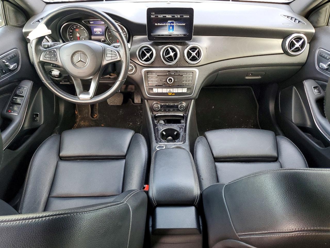 2019 MERCEDES-BENZ GLA 250 photo 8