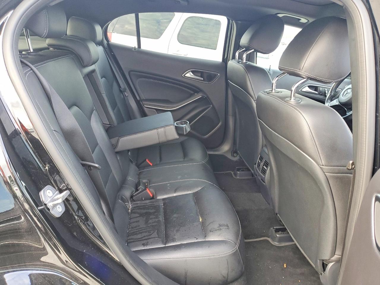 2019 MERCEDES-BENZ GLA 250 photo 11