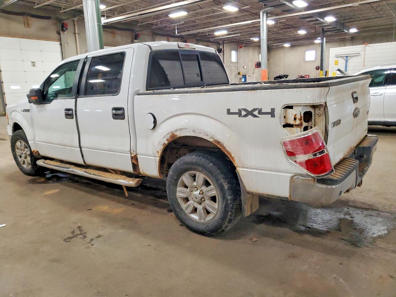 2011 FORD F150 SUPERCREW photo 2