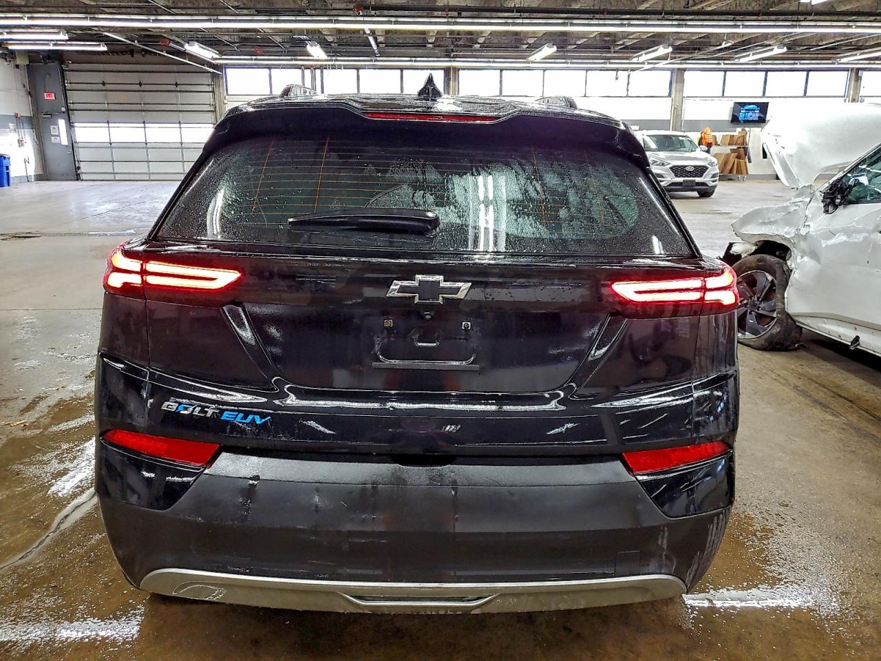 2023 CHEVROLET BOLT EUV LT photo 6