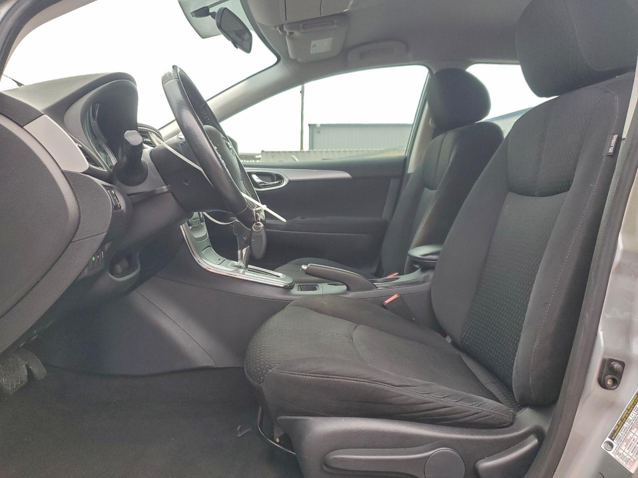 2013 NISSAN SENTRA S photo 7