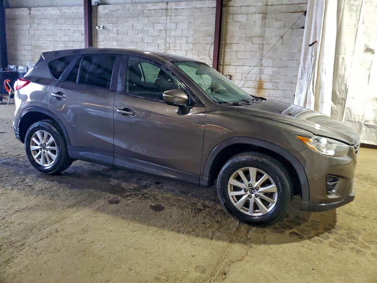 2016 MAZDA CX-5 TOURING photo 4