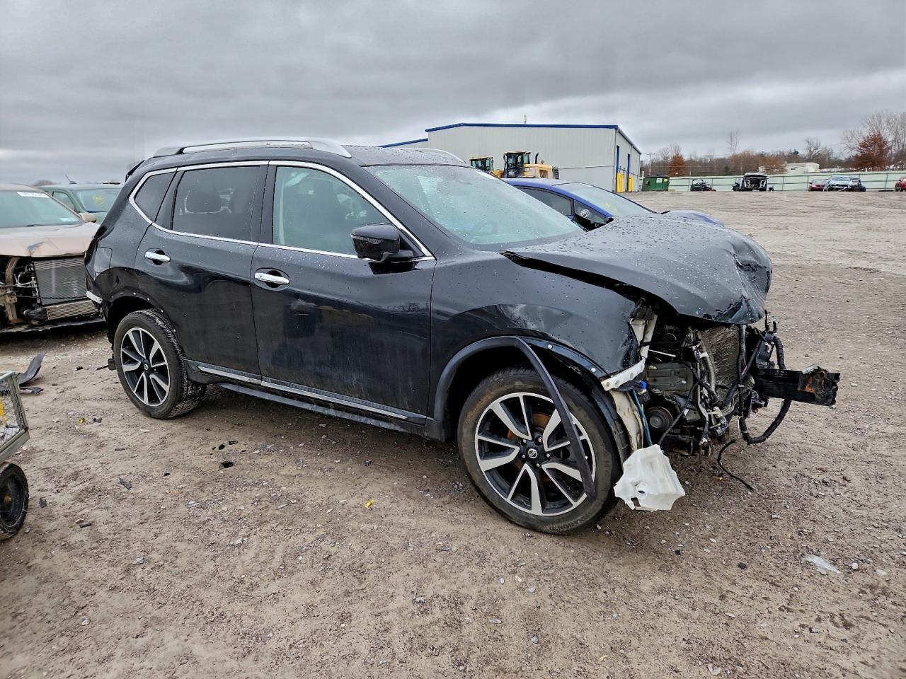 2019 NISSAN ROGUE S photo 4