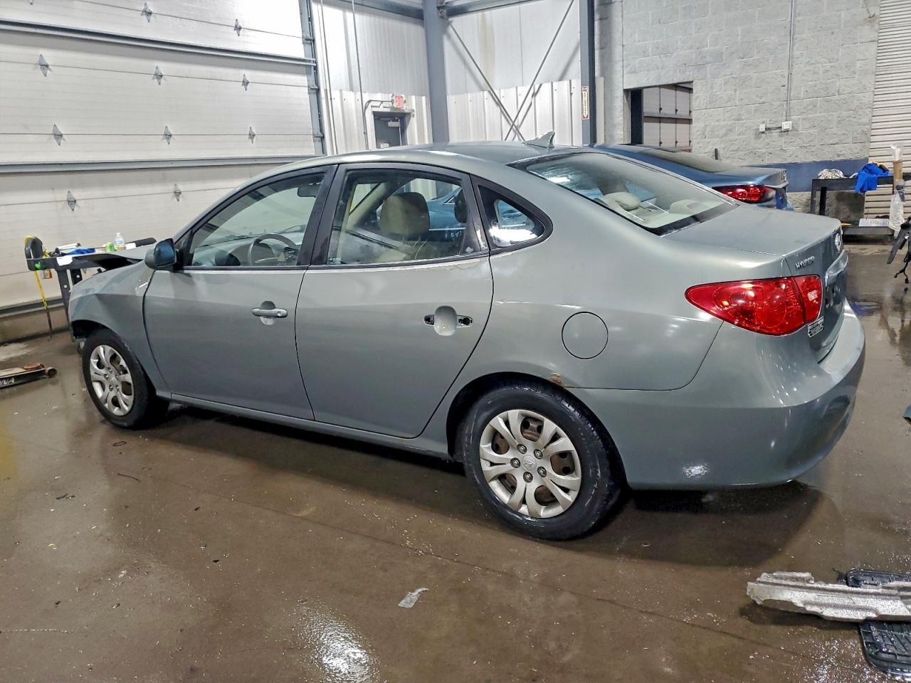 2010 HYUNDAI ELANTRA BLUE photo 2