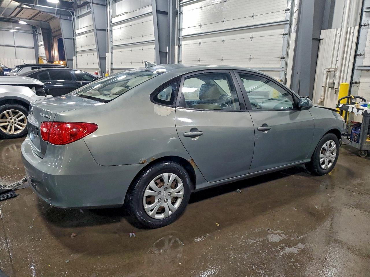 2010 HYUNDAI ELANTRA BLUE photo 3