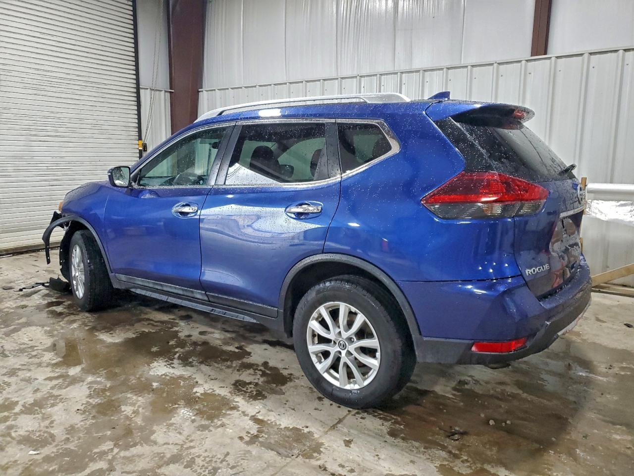 2018 NISSAN ROGUE S photo 2